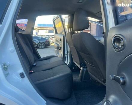 Ниссан Верса, объемом двигателя 1.6 л и пробегом 70 тыс. км за 8500 $, фото 19 на Automoto.ua