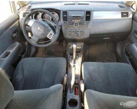 Серый Ниссан Верса, объемом двигателя 1.8 л и пробегом 390 тыс. км за 4700 $, фото 5 на Automoto.ua