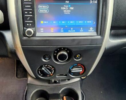 Серый Ниссан Верса, объемом двигателя 1.6 л и пробегом 87 тыс. км за 11000 $, фото 1 на Automoto.ua