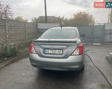 Серый Ниссан Верса, объемом двигателя 1.6 л и пробегом 102 тыс. км за 5496 $, фото 1 на Automoto.ua