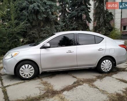 Серый Ниссан Верса, объемом двигателя 1.6 л и пробегом 120 тыс. км за 5999 $, фото 1 на Automoto.ua