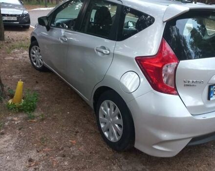 Сірий Ніссан Верса, об'ємом двигуна 1.6 л та пробігом 160 тис. км за 10750 $, фото 3 на Automoto.ua