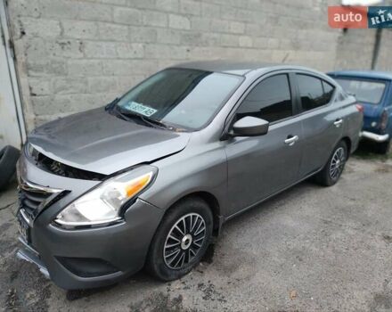 Серый Ниссан Верса, объемом двигателя 1.6 л и пробегом 142 тыс. км за 4500 $, фото 3 на Automoto.ua