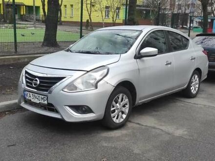 Ниссан Верса 2017 в Киеве на Automoto.ua Серый Ниссан Верса, объемом двигателя 1.6 л и пробегом 207 тыс. км за 4400 $, фото 1 на Automoto.ua