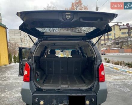 Чорний Ніссан Ікс-Терра, об'ємом двигуна 4 л та пробігом 188 тис. км за 15500 $, фото 6 на Automoto.ua
