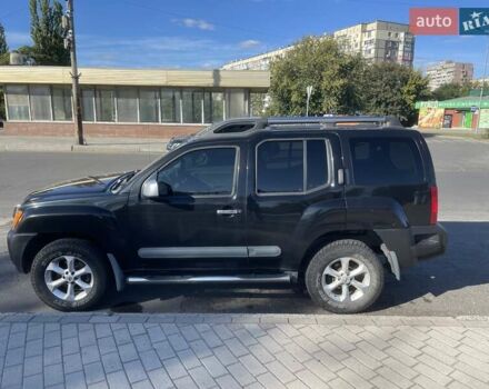 Чорний Ніссан Ікс-Терра, об'ємом двигуна 4 л та пробігом 330 тис. км за 11500 $, фото 1 на Automoto.ua