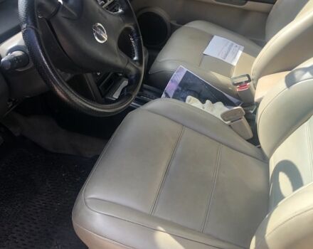 Сірий Ніссан Ікс-Терра, об'ємом двигуна 2.5 л та пробігом 320 тис. км за 4300 $, фото 4 на Automoto.ua