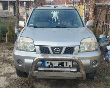 Сірий Ніссан Ікс-Терра, об'ємом двигуна 0 л та пробігом 260 тис. км за 5750 $, фото 2 на Automoto.ua