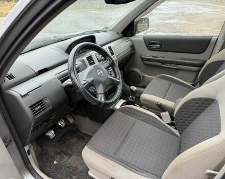 Серый Ниссан Икс-Терра, объемом двигателя 2.2 л и пробегом 224 тыс. км за 3178 $, фото 2 на Automoto.ua