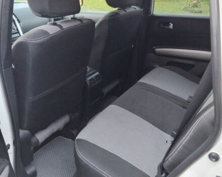 Білий Ніссан ІксТрейл, об'ємом двигуна 2 л та пробігом 145 тис. км за 14000 $, фото 6 на Automoto.ua