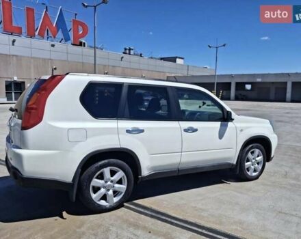 Білий Ніссан ІксТрейл, об'ємом двигуна 2 л та пробігом 230 тис. км за 3800 $, фото 1 на Automoto.ua