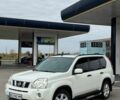 Білий Ніссан ІксТрейл, об'ємом двигуна 2 л та пробігом 208 тис. км за 8999 $, фото 2 на Automoto.ua