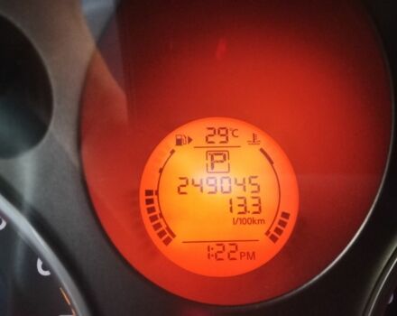 Белый Ниссан ИксТрейл, объемом двигателя 2 л и пробегом 249 тыс. км за 7999 $, фото 7 на Automoto.ua