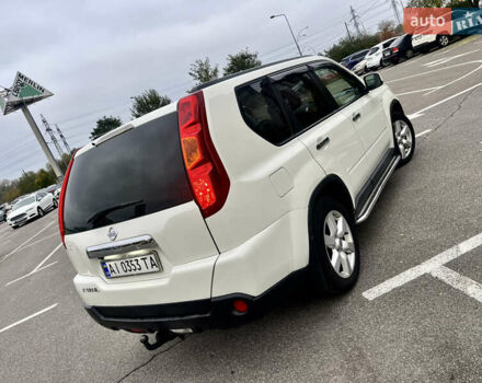 Білий Ніссан ІксТрейл, об'ємом двигуна 2.49 л та пробігом 215 тис. км за 9200 $, фото 8 на Automoto.ua