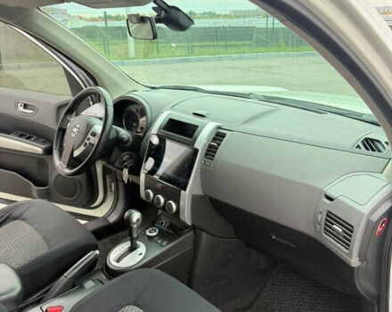 Білий Ніссан ІксТрейл, об'ємом двигуна 2 л та пробігом 208 тис. км за 8999 $, фото 17 на Automoto.ua