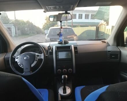 Белый Ниссан ИксТрейл, объемом двигателя 2 л и пробегом 249 тыс. км за 7999 $, фото 5 на Automoto.ua