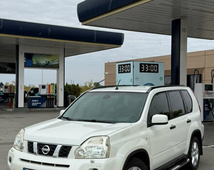 Білий Ніссан ІксТрейл, об'ємом двигуна 2 л та пробігом 208 тис. км за 8999 $, фото 5 на Automoto.ua