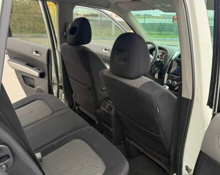 Білий Ніссан ІксТрейл, об'ємом двигуна 2 л та пробігом 208 тис. км за 8999 $, фото 10 на Automoto.ua