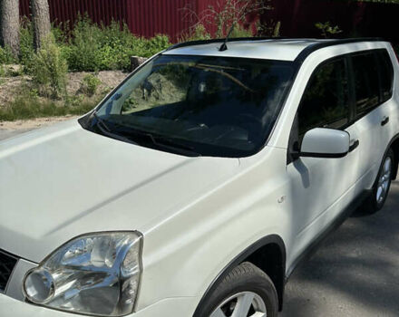 Белый Ниссан ИксТрейл, объемом двигателя 2 л и пробегом 347 тыс. км за 9100 $, фото 14 на Automoto.ua