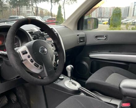 Белый Ниссан ИксТрейл, объемом двигателя 2 л и пробегом 255 тыс. км за 10650 $, фото 9 на Automoto.ua