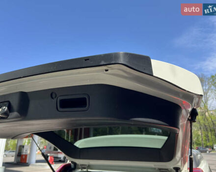 Белый Ниссан ИксТрейл, объемом двигателя 2 л и пробегом 154 тыс. км за 9000 $, фото 30 на Automoto.ua