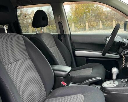 Белый Ниссан ИксТрейл, объемом двигателя 2 л и пробегом 255 тыс. км за 10650 $, фото 19 на Automoto.ua