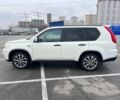 Белый Ниссан ИксТрейл, объемом двигателя 2 л и пробегом 271 тыс. км за 5000 $, фото 5 на Automoto.ua