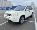 Белый Ниссан ИксТрейл, объемом двигателя 2 л и пробегом 271 тыс. км за 5000 $, фото 1 на Automoto.ua