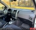 Белый Ниссан ИксТрейл, объемом двигателя 20 л и пробегом 217 тыс. км за 9600 $, фото 4 на Automoto.ua