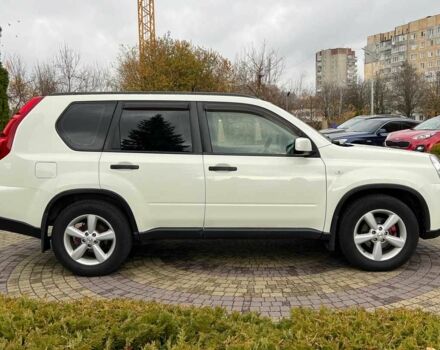 Белый Ниссан ИксТрейл, объемом двигателя 2 л и пробегом 255 тыс. км за 10650 $, фото 7 на Automoto.ua