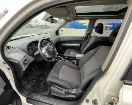 Белый Ниссан ИксТрейл, объемом двигателя 2 л и пробегом 271 тыс. км за 5000 $, фото 14 на Automoto.ua