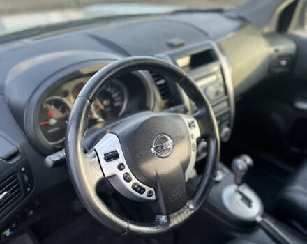 Белый Ниссан ИксТрейл, объемом двигателя 2.49 л и пробегом 199 тыс. км за 9500 $, фото 9 на Automoto.ua