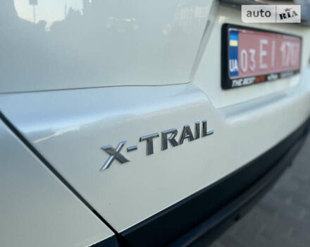 Білий Ніссан ІксТрейл, об'ємом двигуна 2 л та пробігом 230 тис. км за 10399 $, фото 26 на Automoto.ua