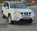 Белый Ниссан ИксТрейл, объемом двигателя 2 л и пробегом 205 тыс. км за 11599 $, фото 3 на Automoto.ua