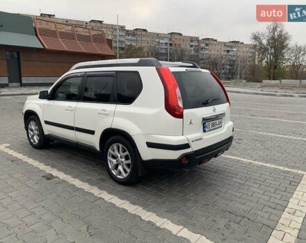 Белый Ниссан ИксТрейл, объемом двигателя 2 л и пробегом 191 тыс. км за 11200 $, фото 3 на Automoto.ua