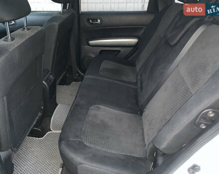 Белый Ниссан ИксТрейл, объемом двигателя 2 л и пробегом 191 тыс. км за 11200 $, фото 11 на Automoto.ua