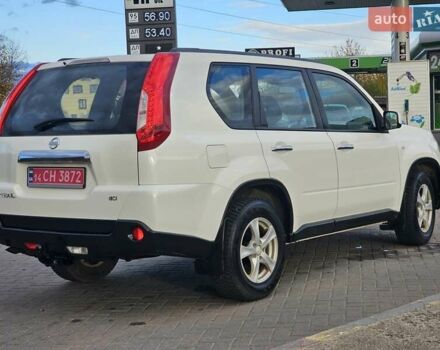 Белый Ниссан ИксТрейл, объемом двигателя 2 л и пробегом 205 тыс. км за 11599 $, фото 14 на Automoto.ua