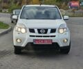 Белый Ниссан ИксТрейл, объемом двигателя 2 л и пробегом 205 тыс. км за 11599 $, фото 5 на Automoto.ua