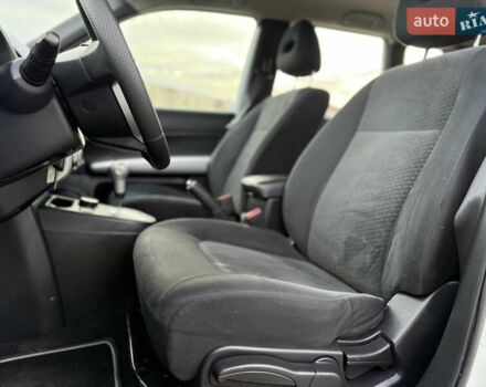 Белый Ниссан ИксТрейл, объемом двигателя 2 л и пробегом 205 тыс. км за 12350 $, фото 9 на Automoto.ua