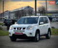 Белый Ниссан ИксТрейл, объемом двигателя 2 л и пробегом 205 тыс. км за 12350 $, фото 1 на Automoto.ua