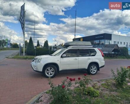 Белый Ниссан ИксТрейл, объемом двигателя 2 л и пробегом 220 тыс. км за 11500 $, фото 11 на Automoto.ua