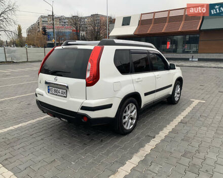 Белый Ниссан ИксТрейл, объемом двигателя 2 л и пробегом 191 тыс. км за 11200 $, фото 5 на Automoto.ua