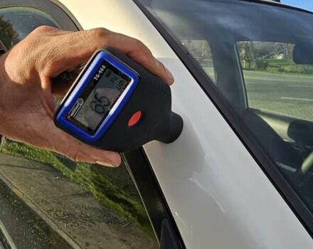 Белый Ниссан ИксТрейл, объемом двигателя 2 л и пробегом 205 тыс. км за 11599 $, фото 62 на Automoto.ua