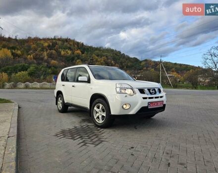Белый Ниссан ИксТрейл, объемом двигателя 2 л и пробегом 205 тыс. км за 11599 $, фото 20 на Automoto.ua