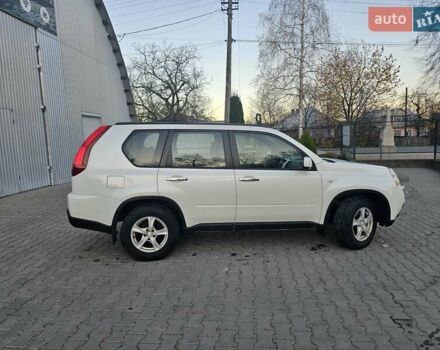 Белый Ниссан ИксТрейл, объемом двигателя 2 л и пробегом 205 тыс. км за 10799 $, фото 13 на Automoto.ua