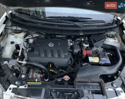 Белый Ниссан ИксТрейл, объемом двигателя 2 л и пробегом 191 тыс. км за 11200 $, фото 8 на Automoto.ua