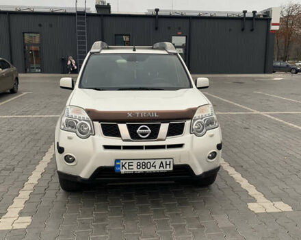 Белый Ниссан ИксТрейл, объемом двигателя 2 л и пробегом 191 тыс. км за 11200 $, фото 1 на Automoto.ua