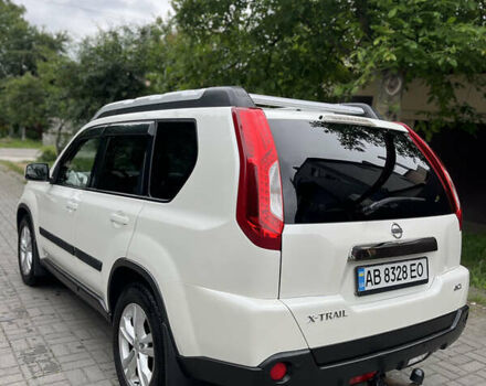 Белый Ниссан ИксТрейл, объемом двигателя 2 л и пробегом 251 тыс. км за 16500 $, фото 4 на Automoto.ua