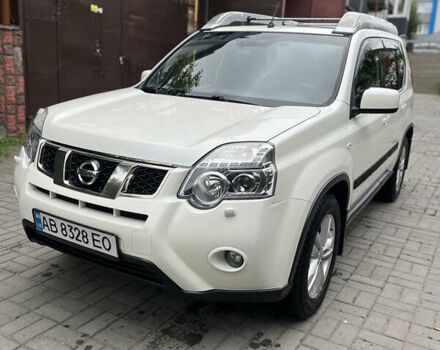 Белый Ниссан ИксТрейл, объемом двигателя 2 л и пробегом 251 тыс. км за 16500 $, фото 1 на Automoto.ua