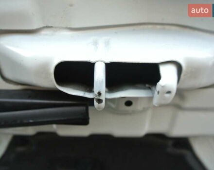 Білий Ніссан ІксТрейл, об'ємом двигуна 2 л та пробігом 230 тис. км за 13999 $, фото 59 на Automoto.ua